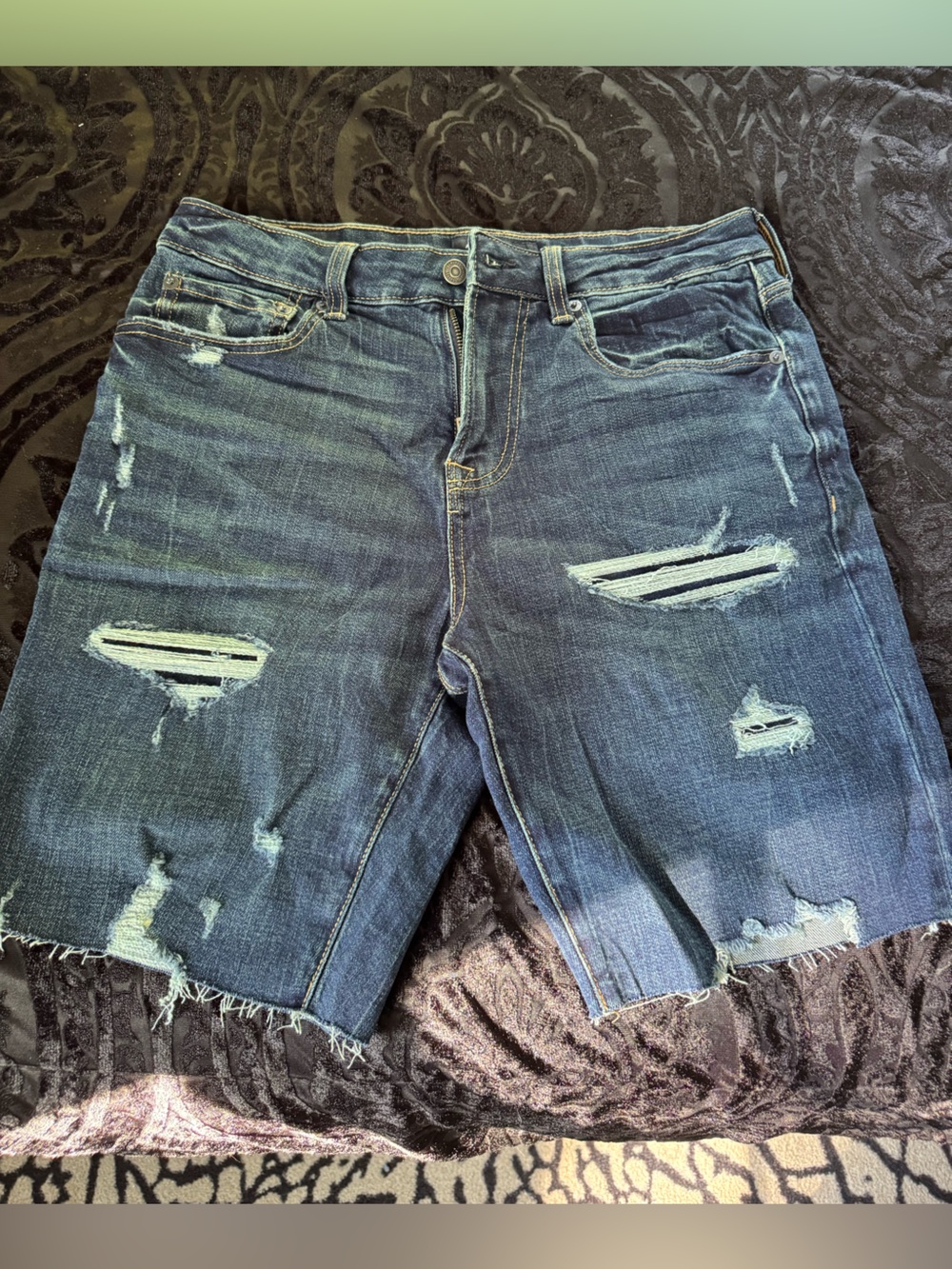 Men's Distressed Denim Shorts - Blue size 32